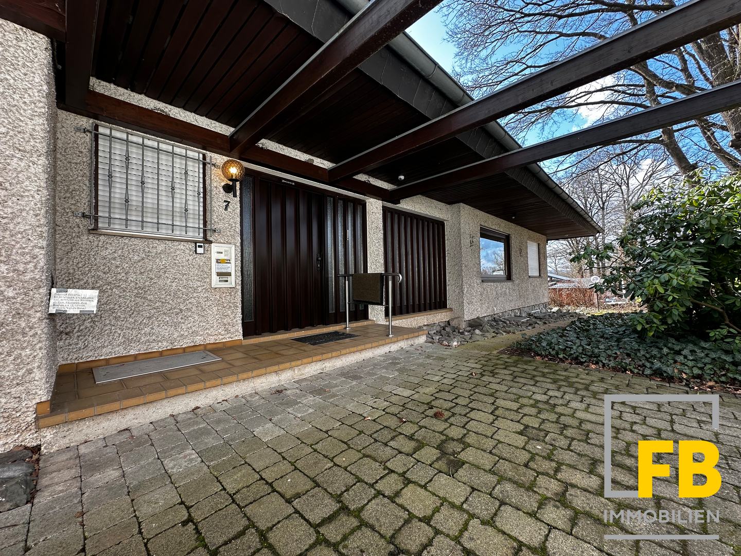 Immobilie in Eichenzell - Außergewöhnliche Villa mit parkähnlichem Grundstück – großzügiges Anwesen in Eichenzell-Lütter bei Fulda - Bild 2