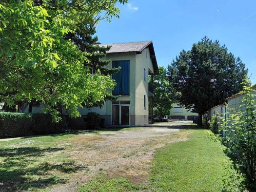 Mehrfamilienhaus zum Kauf 315.000 € 8 Zimmer 200 m² 1.144 m² Grundstück Deutsch-Jahrndorferstraße Zurndorf 2424