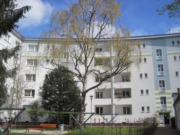 Wohnung zur Miete 499 € 2 Zimmer 40,6 m² 3. Geschoss frei ab 17.10.2026 Bernardstraße 105 Offenbach am Main Offenbach am Main 63067