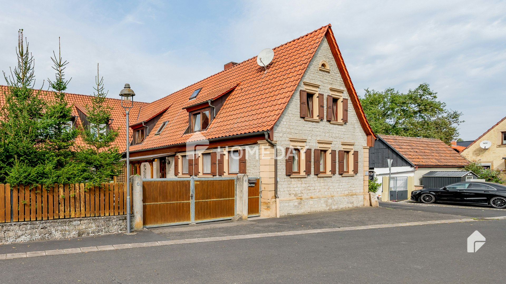 Einfamilienhaus zum Kauf 499.000 € 10 Zimmer 277 m²<br/>Wohnfläche 1.099 m²<br/>Grundstück Seinsheim Seinsheim 97342