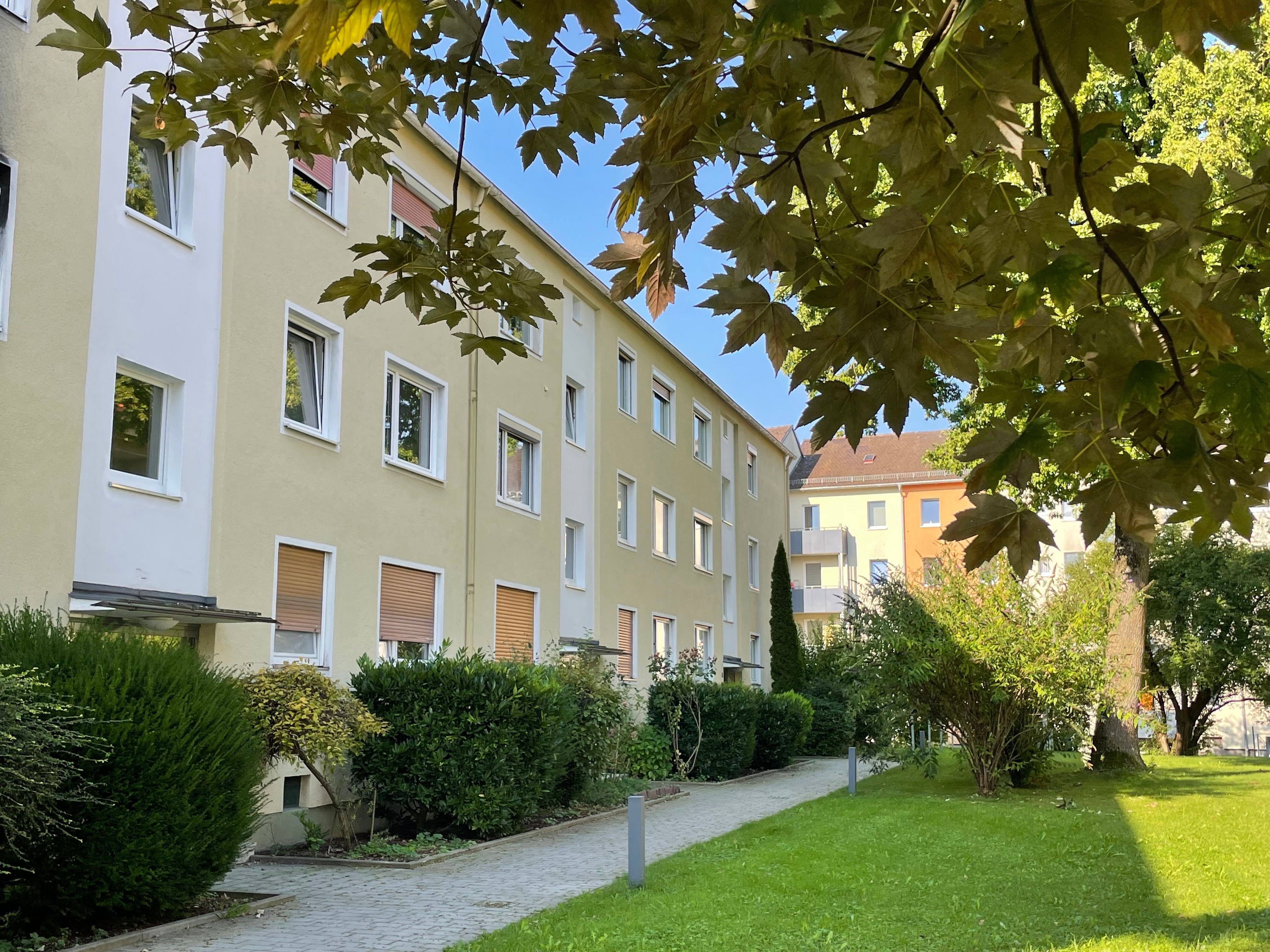 Wohnung zum Kauf 249.000 € 2 Zimmer 55,3 m²<br/>Wohnfläche 2.<br/>Geschoss ab sofort<br/>Verfügbarkeit Klettham Erding 85435