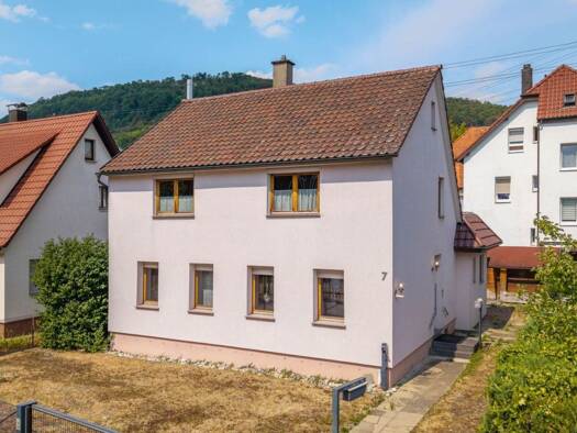 Einfamilienhaus zum Kauf 350.000 € 6 Zimmer 147 m² 420 m² Grundstück Geislingen Geislingen an der Steige 73312