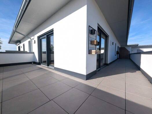 Wohnung zur Miete 820 € 2 Zimmer 78,6 m² Hengersberg 94491