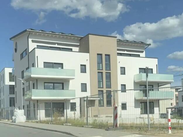 Wohnung zur Miete 1.815 € 4 Zimmer 125 m² Geschoss 2/3 frei ab 01.10.2025 Viernheim 68519