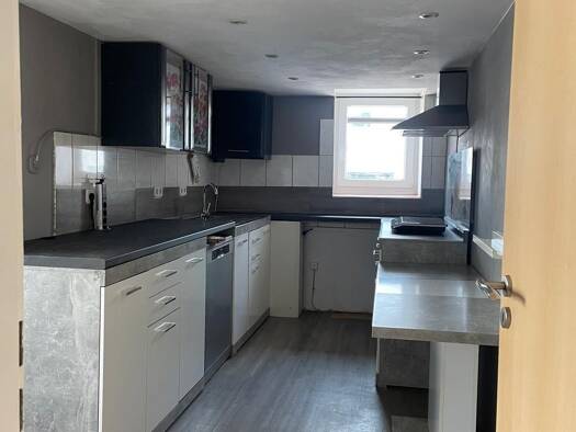 Einfamilienhaus zur Miete 1.300 € 4 Zimmer 100 m² 109 m² Grundstück frei ab 01.06.2026 Zum Schloßpark 41 Kürenz Trier 54295