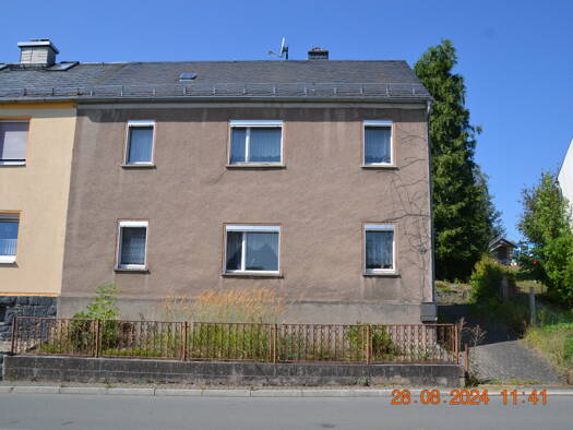 Haus zur Versteigerung 57.100 € 5 Zimmer 120 m² 3.408 m² Grundstück frei ab sofort Friedensstraße 27 Birkenhügel 07366