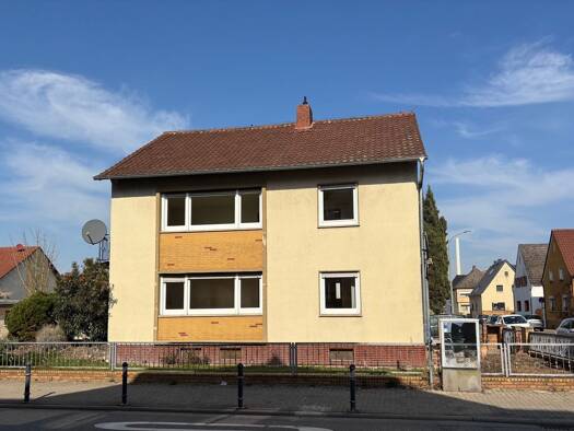 Haus zum Kauf 420.000 € 6 Zimmer 154 m² 470 m² Grundstück frei ab sofort Dalbergstraße 1 Altrip 67122