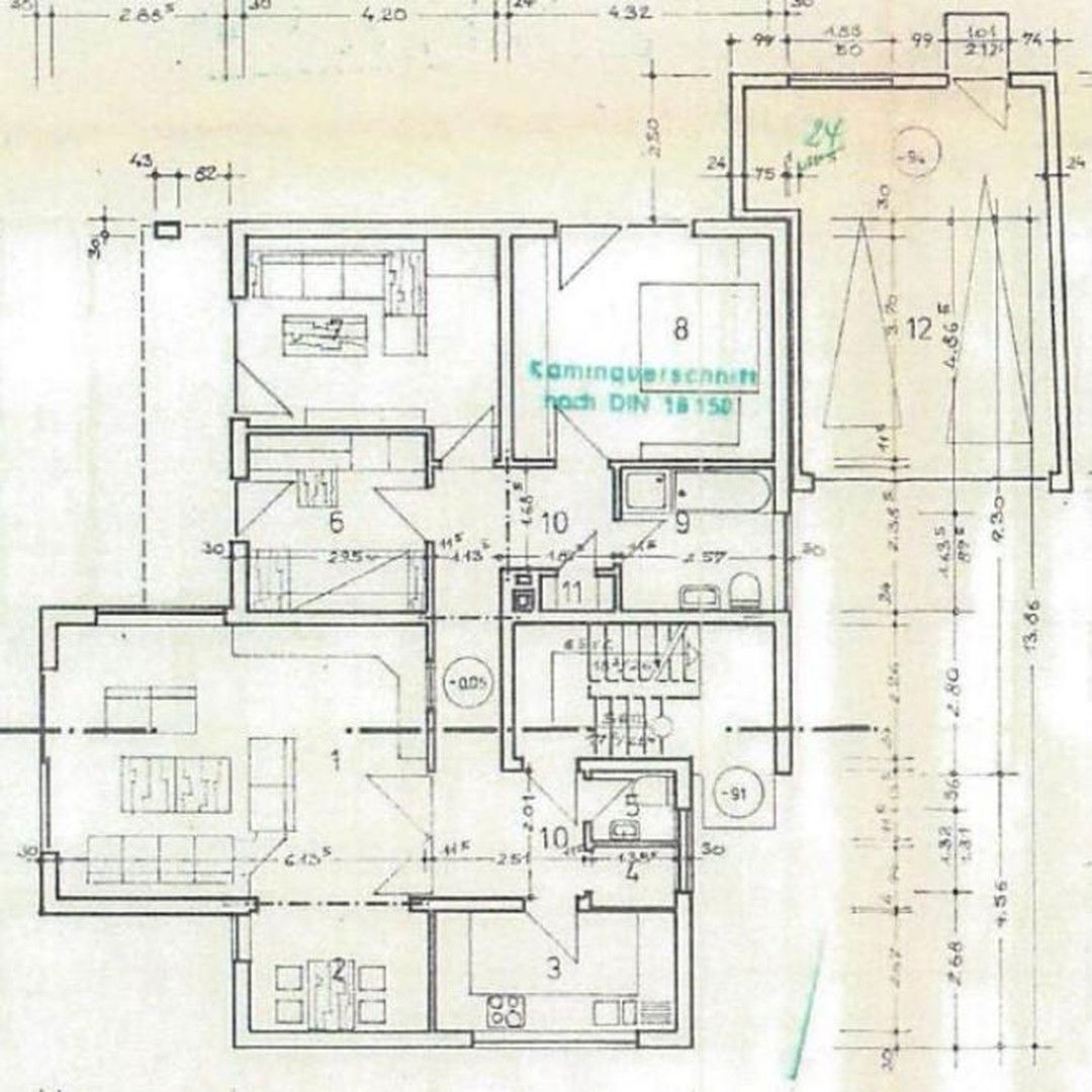 Mehrfamilienhaus zum Kauf provisionsfrei 548.900 € 13 Zimmer 278 m²<br/>Wohnfläche 819 m²<br/>Grundstück Drosselweg 3 Leimersheim 76774