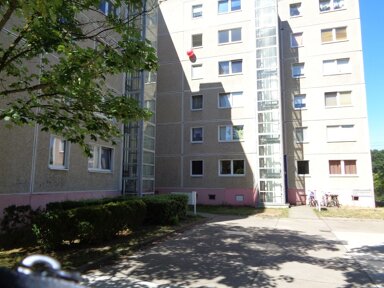 Wohnung zur Miete 465 € 3 Zimmer 67,3 m² 5. Geschoss frei ab 01.04.2025 Christinenstraße 10 Hohenstücken Brandenburg an der Havel 14772