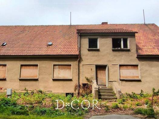 Mehrfamilienhaus zum Kauf 240.000 € 15 Zimmer 400 m² 4.240 m² Grundstück frei ab sofort Bischofswerda 01877