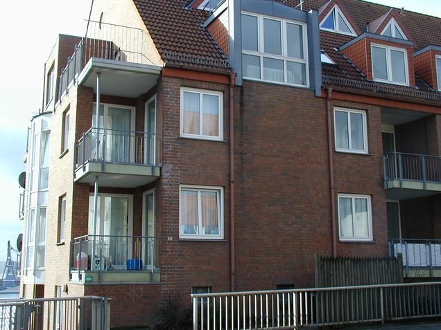 Wohnung zur Miete 649,23 € 2 Zimmer 68,3 m²<br/>Wohnfläche 1.<br/>Geschoss 03.12.2024<br/>Verfügbarkeit Rönnebecker Straße 19 Blumenthal Bremen 28777