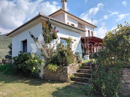Einfamilienhaus zum Kauf 410.000 € 5 Zimmer 365 m² 3.500 m² Grundstück Volos Municipality 373 00
