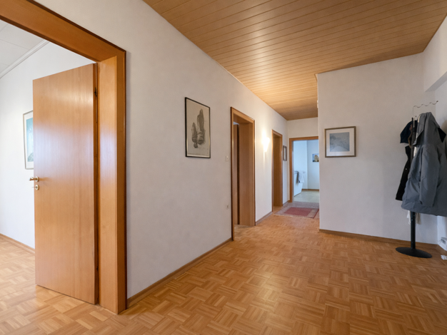 Mehrfamilienhaus zum Kauf 349.000 € 8 Zimmer 250 m² 920 m² Grundstück Beiseförth Malsfeld 34323