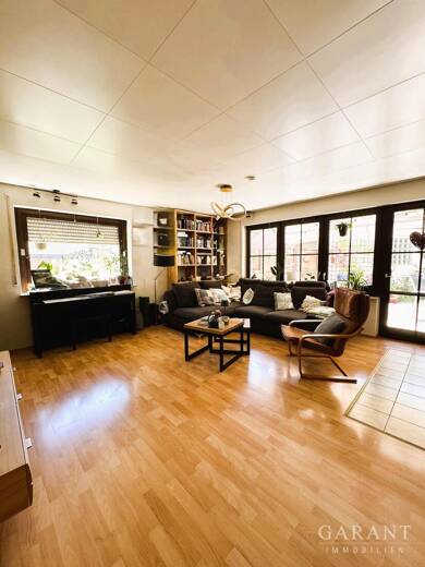 Mehrfamilienhaus zum Kauf 1.053.000 € 12 Zimmer 320 m² 491 m² Grundstück Möglingen 71696