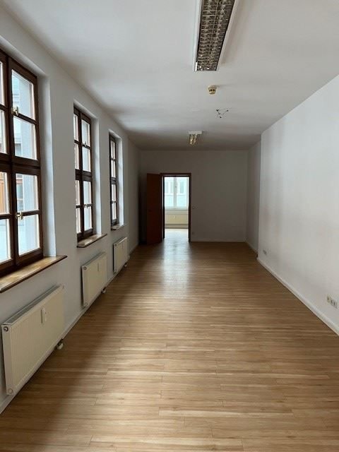 Bürofläche zur Miete provisionsfrei 2.250 € 4 Zimmer 156 m²<br/>Bürofläche Hainstraße 4 Zentrum Leipzig 04109