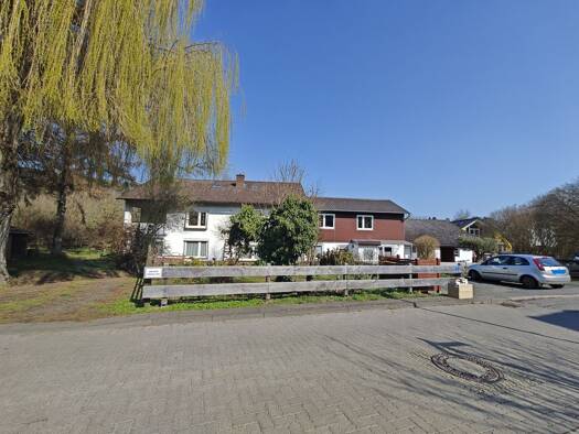 Gewerbeobjekt zum Kauf als Kapitalanlage geeignet 890.000 € 1.196 m² 3.200 m² Grundstück Harleshausen Kassel 34128