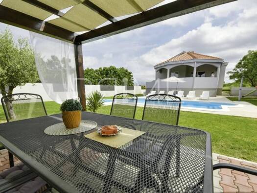 Haus zum Kauf 475.000 € 209 m² Benkovac