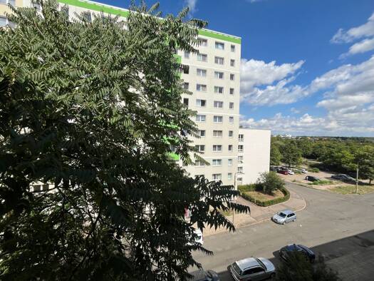 Wohnung zur Miete 339 € 3 Zimmer 57,3 m² 4. Geschoss Carl-Zeiss-Straße 7 Nördliche Neustadt Halle (Saale) 06122