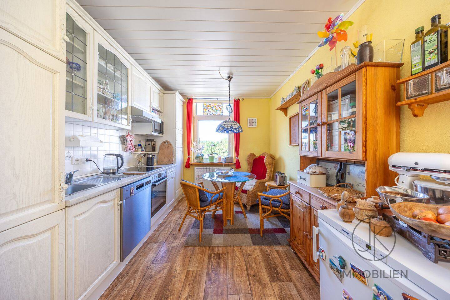 Property thumbnail 12