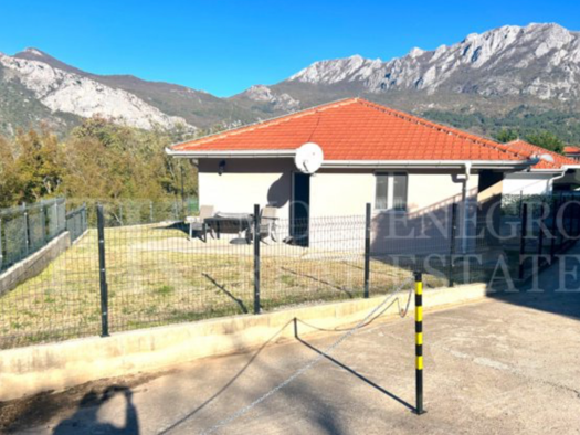 Haus zur Miete 950 € 3 Zimmer 111 m² 350 m² Grundstück frei ab sofort Bar-Zupci 85000