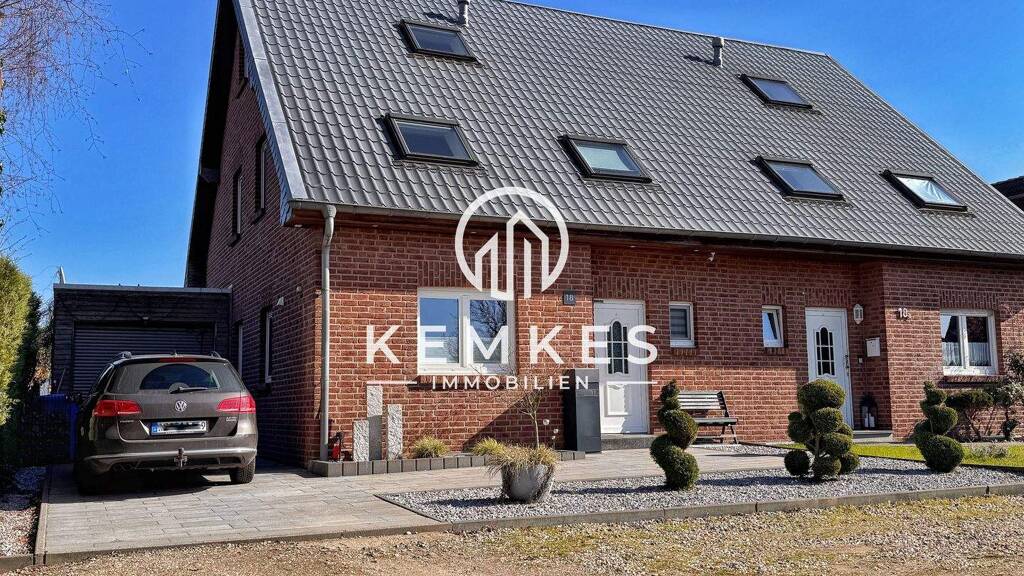 Doppelhaushälfte zum Kauf 430.000 € 5 Zimmer 131,3 m² 325 m² Grundstück Wallach Rheinberg 47495