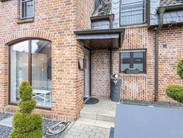 Reihenmittelhaus zum Kauf 350.000 € 4 Zimmer 121,7 m² 214 m² Grundstück Amern Schwalmtal 41366