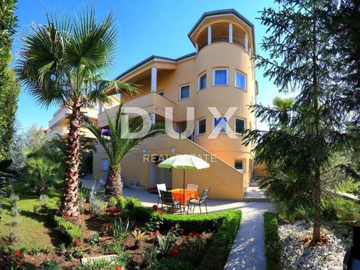 Einfamilienhaus zum Kauf 1.650.000 € 13 Zimmer 586 m² Grundstück Zadar 23000