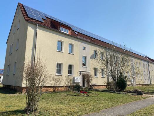 Wohnung zur Miete 323 € 3 Zimmer 66 m² 1. Geschoss Hauptstraße 6 Groß Schacksdorf 03149