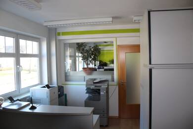 Bürofläche zur Miete provisionsfrei 8 Zimmer 370 m² Bürofläche Oberkochen 73447
