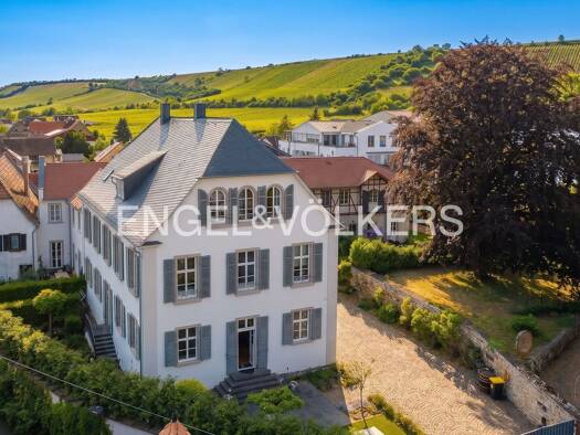 Haus zum Kauf 1.890.000 € 10 Zimmer 431 m² 1.015 m² Grundstück Nierstein Nierstein 55283