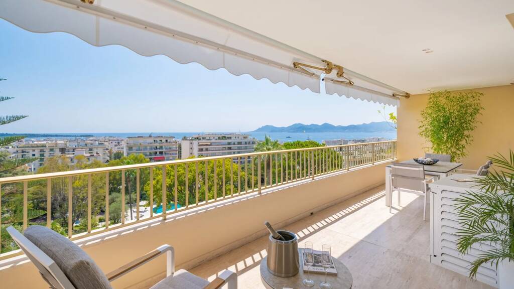 Wohnung zum Kauf 1.990.000 € 4 Zimmer 108 m² Petit Juas CANNES 06400