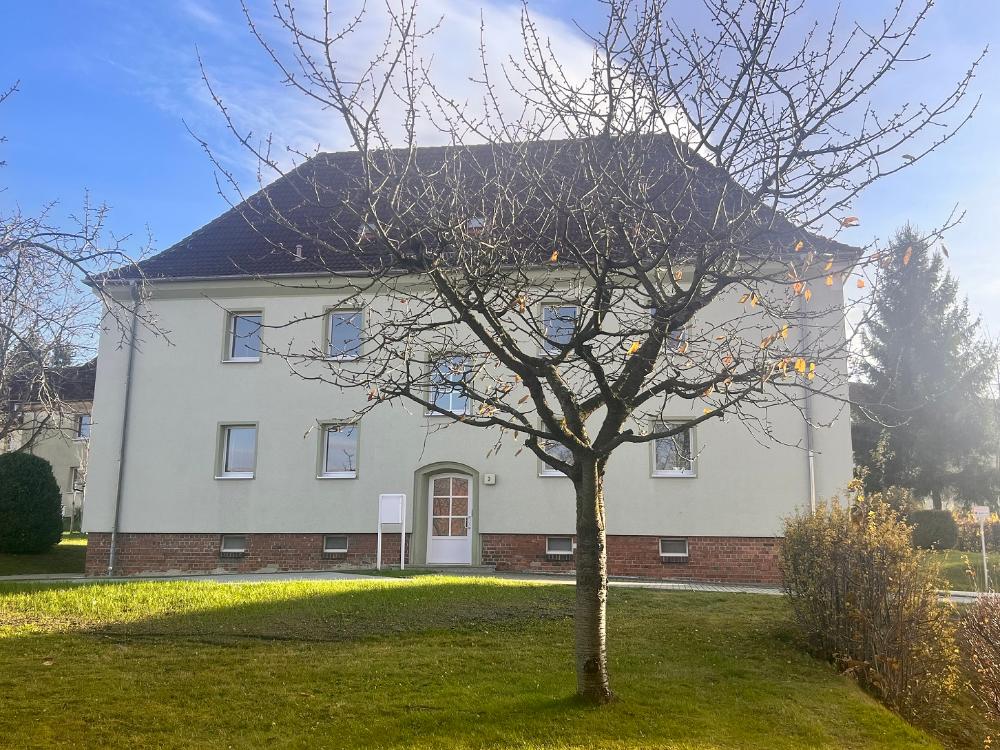 Wohnung zur Miete 988 € 6 Zimmer 125,1 m²<br/>Wohnfläche EG<br/>Geschoss ab sofort<br/>Verfügbarkeit Max-Sachse-Straße 3 Mülsen St Jacob Mülsen 08132