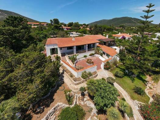 Villa zum Kauf 980.000 € 5 Zimmer 1.000 m² Grundstück Sassari 07041