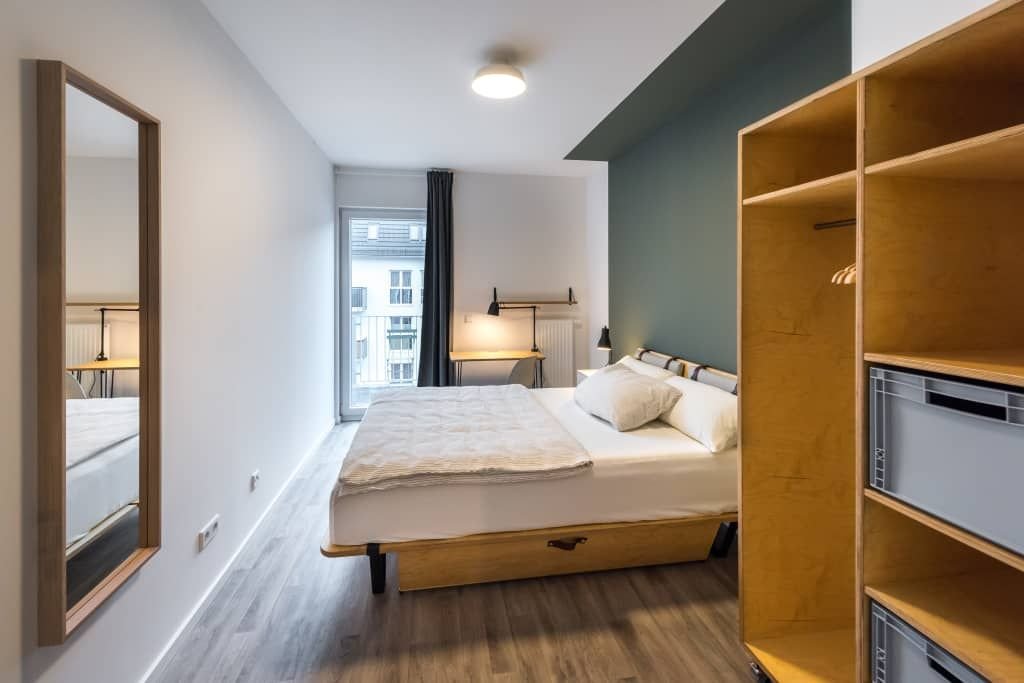 Wohnung zur Miete Wohnen auf Zeit 760 € 4 Zimmer 12,1 m²<br/>Wohnfläche 06.01.2025<br/>Verfügbarkeit Einbecker Straße 27 Friedrichsfelde Berlin 10317