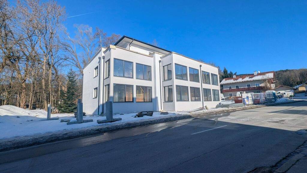 Penthouse zum Kauf - Erstbezug provisionsfrei 479.900 € 4 Zimmer 111,7 m² 2. Geschoss Mietraching Deggendorf 94469