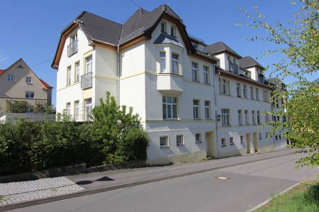 Mehrfamilienhaus zum Kauf als Kapitalanlage geeignet 480.000 € 23 Zimmer 551,9 m² 1.220 m² Grundstück Hainichen Hainichen 09661