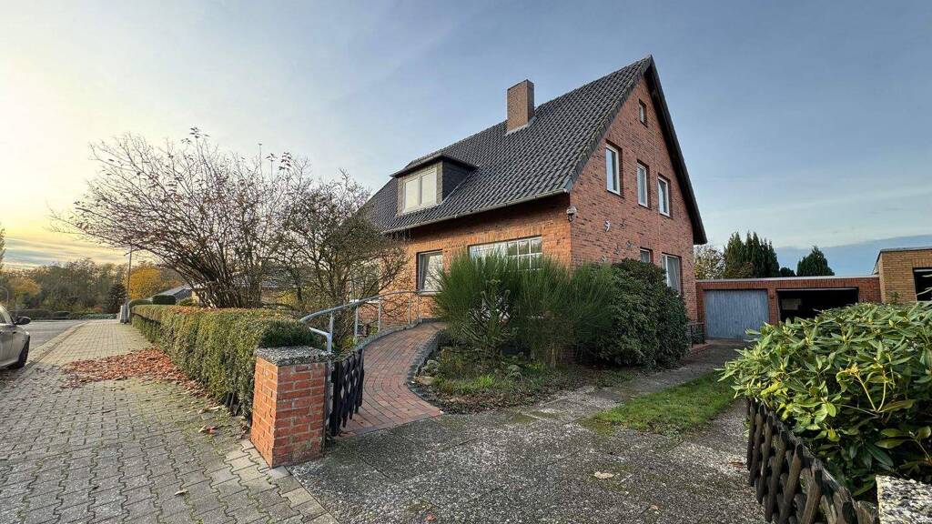 Einfamilienhaus zum Kauf 215.000 € 6 Zimmer 150 m² 1.100 m² Grundstück Rätzlingen 29590