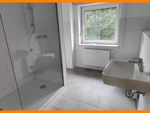 Wohnung zur Miete 795 € 3 Zimmer 91,2 m² EG Halle Halle (Westfalen) 33790