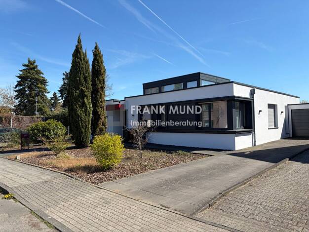 Einfamilienhaus zum Kauf 890.000 € 5 Zimmer 164 m² 1.141 m² Grundstück Korschenbroich Korschenbroich 41352