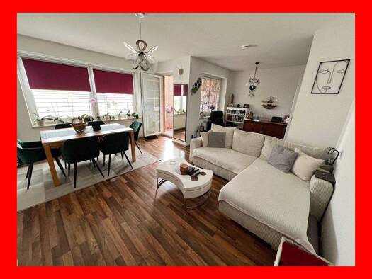 Wohnung zum Kauf 129.000 € 3 Zimmer 81 m² 2. Geschoss Ost Hildesheim 31135