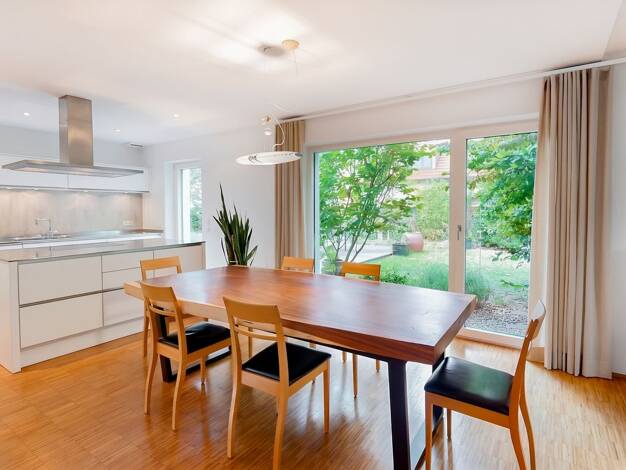 Einfamilienhaus zum Kauf 1.490.000 € 7 Zimmer 247 m² 590 m² Grundstück Hundszell Ingolstadt 85051