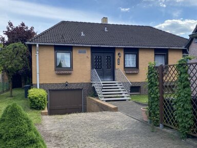 Bungalow zum Kauf provisionsfrei 319.000 € 5 Zimmer 125 m² 872 m² Grundstück frei ab sofort Talstraße 7a Wahle Vechelde 38159