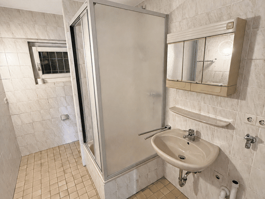 Wohnung zur Miete 400 € 1 Zimmer 22,5 m² 1. Geschoss Mitte Stuttgart 70182