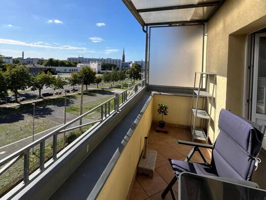 Studio zur Miete 750 € 3 Zimmer 75 m² Geschoss 4/5 frei ab 01.10.2026 Zentrum-Südost Leipzig 04103