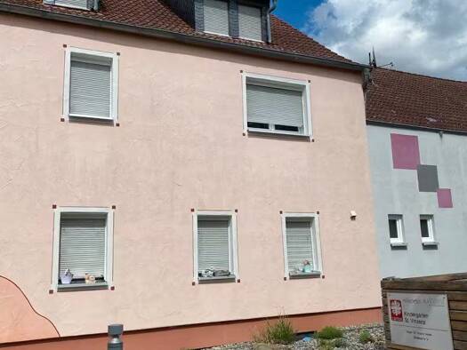 Mehrfamilienhaus zum Kauf provisionsfrei als Kapitalanlage geeignet 550.000 € 400 m² 691 m² Grundstück Vinzenziusstraße 14 Burglauer 97724