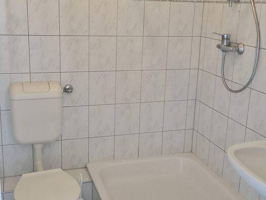 Wohnung zur Miete 260 € 1 Zimmer 26,5 m² 2. Geschoss frei ab 01.03.2026 Leipziger Straße 36 Innenstadt Görlitz 02826