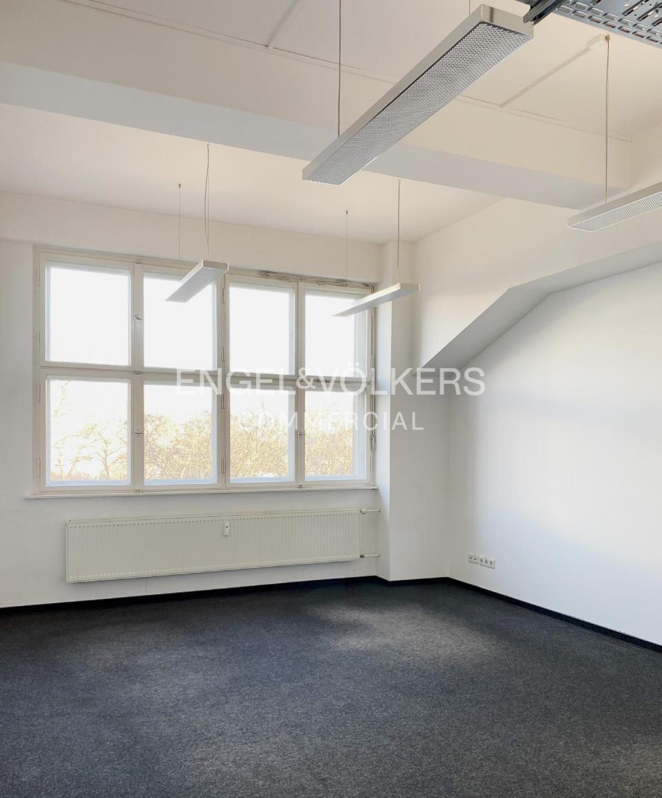 Büro-/Praxisfläche zur Miete 21 € 264,9 m²<br/>Bürofläche ab 264,9 m²<br/>Teilbarkeit Kreuzberg Berlin 10965