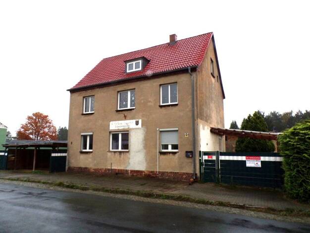 Einfamilienhaus zum Kauf provisionsfrei 124.900 € 8 Zimmer 156,1 m² 341 m² Grundstück Lauchhammer 01979