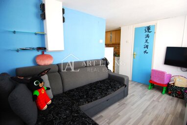 Wohnung zum Kauf 124.000 € 1 Zimmer 23 m² EG Umag center 52470