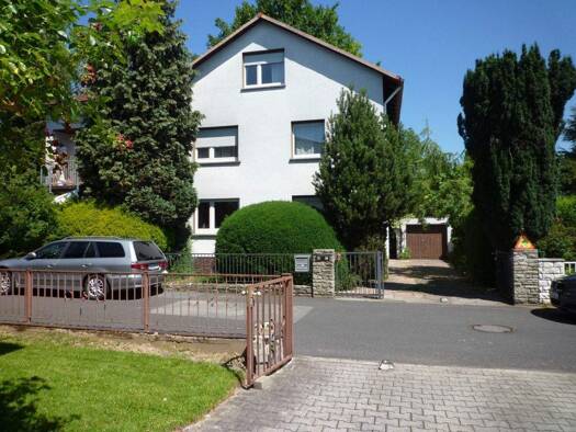 Wohnung zur Miete 1.490 € 3 Zimmer 109 m² 3 Geschosse frei ab 01.01.2026 Lindenstraße 49 Ober-Eschbach Bad Homburg vor der Höhe 61352